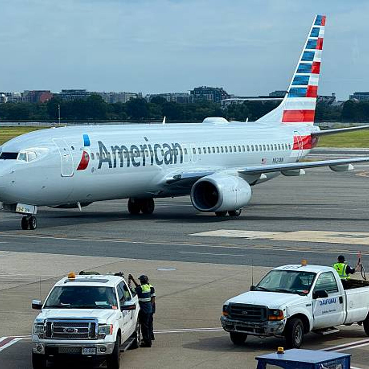 Family of Washington, D.C. Air Crash Victim Sues Government, Airlines