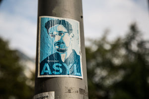 Snowden weighs in on Afghanistan