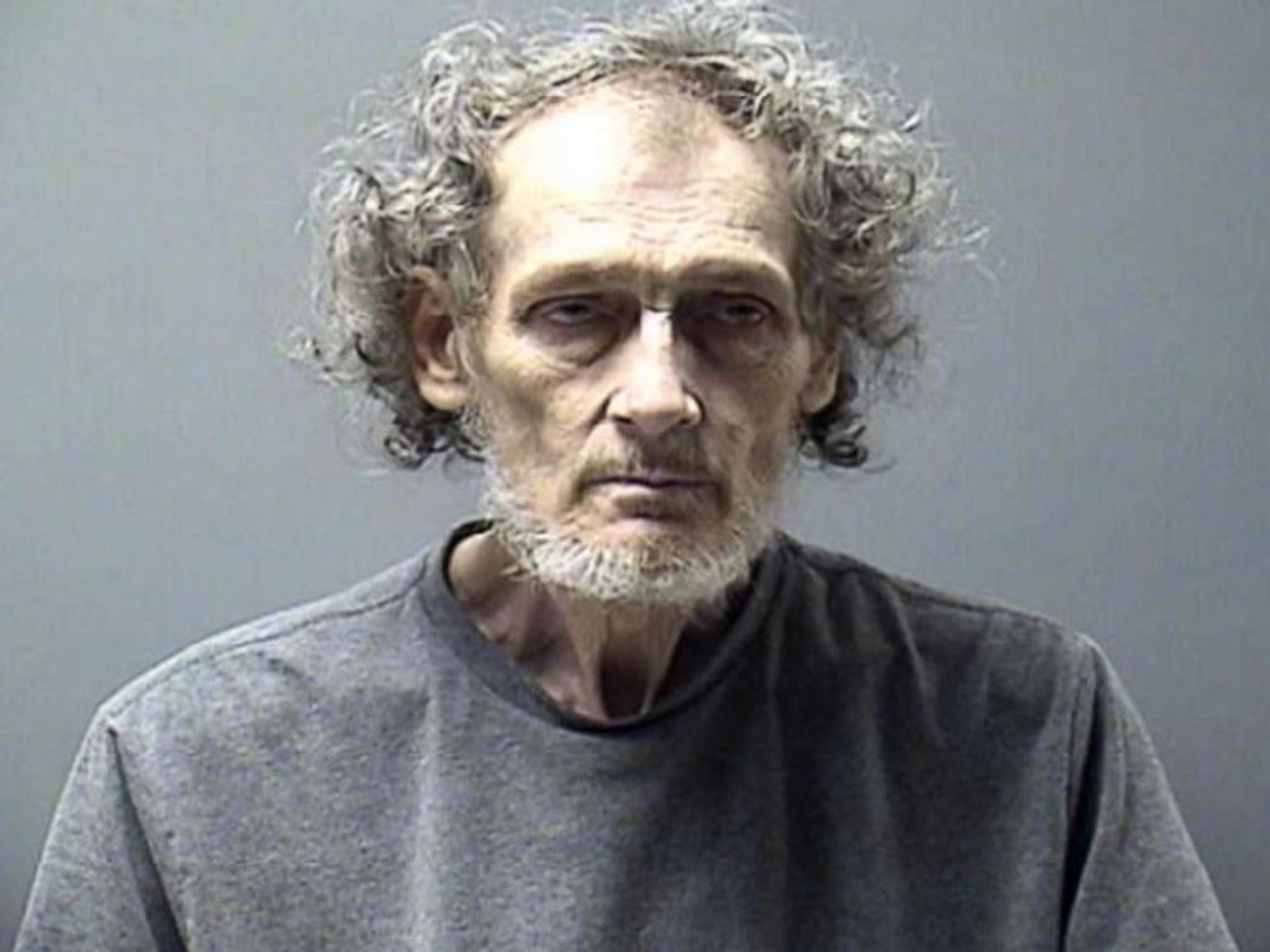 Man shoots wife with crossbow then evades police