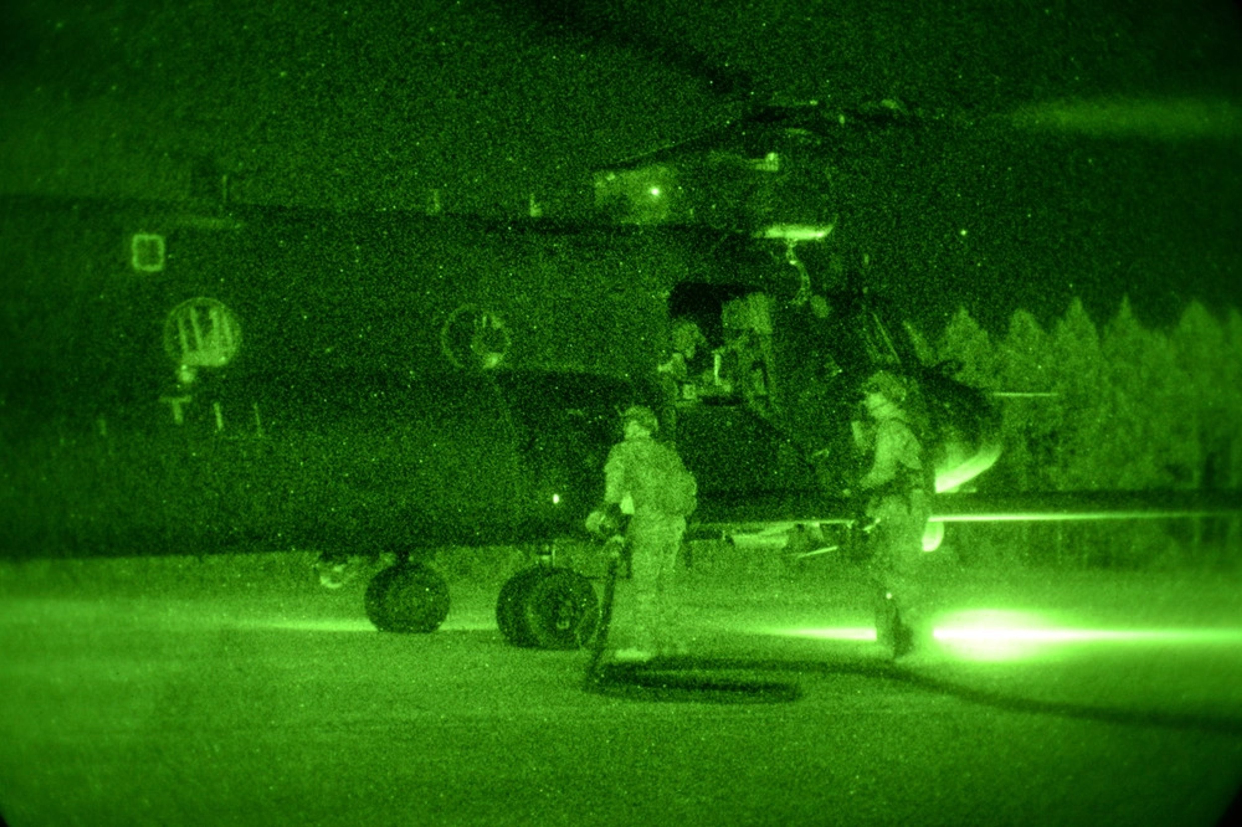 Ninja wanders into spec. ops night training, starts slashing