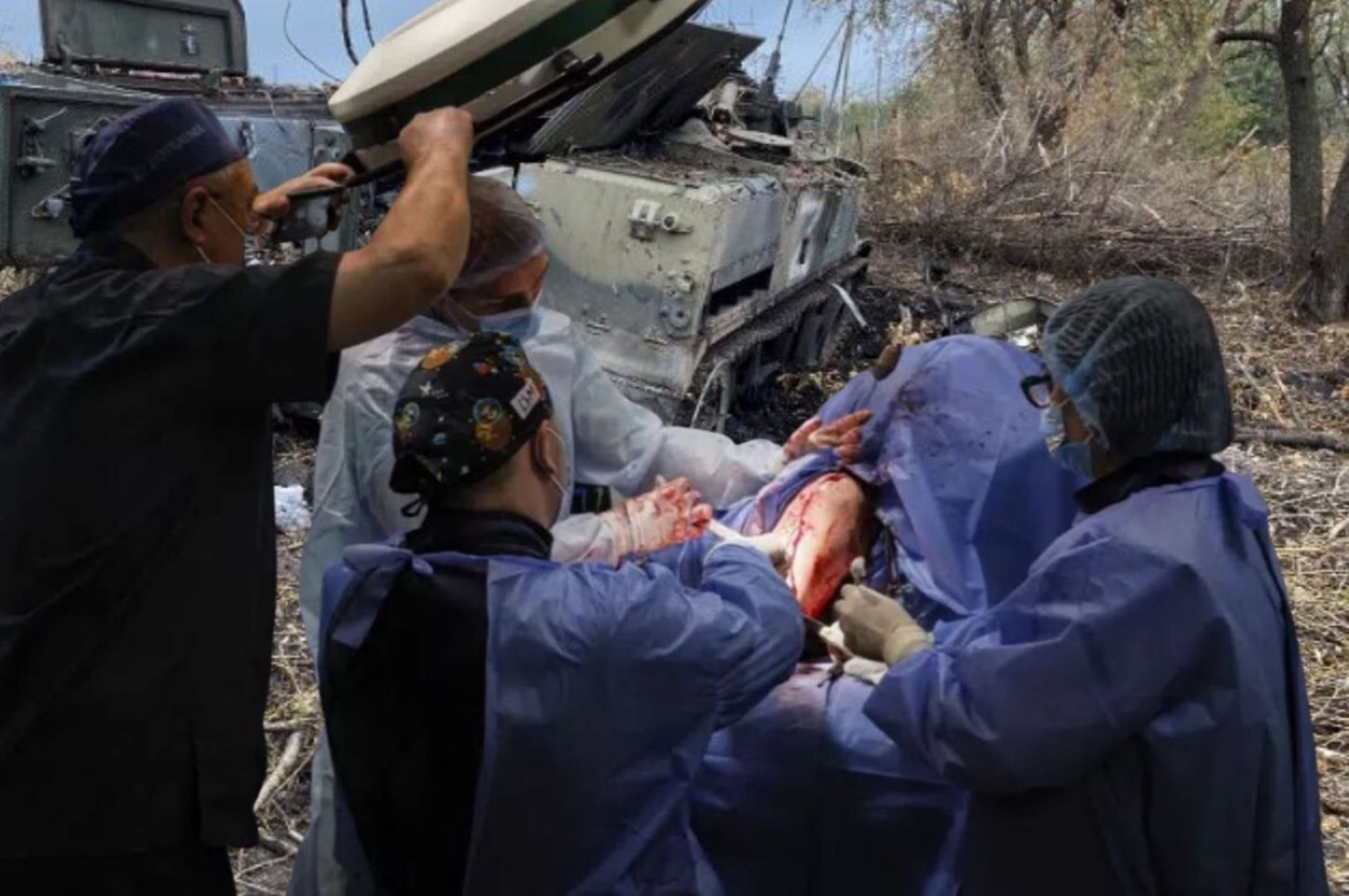 Ukrainian trauma surgeon fights his own battle