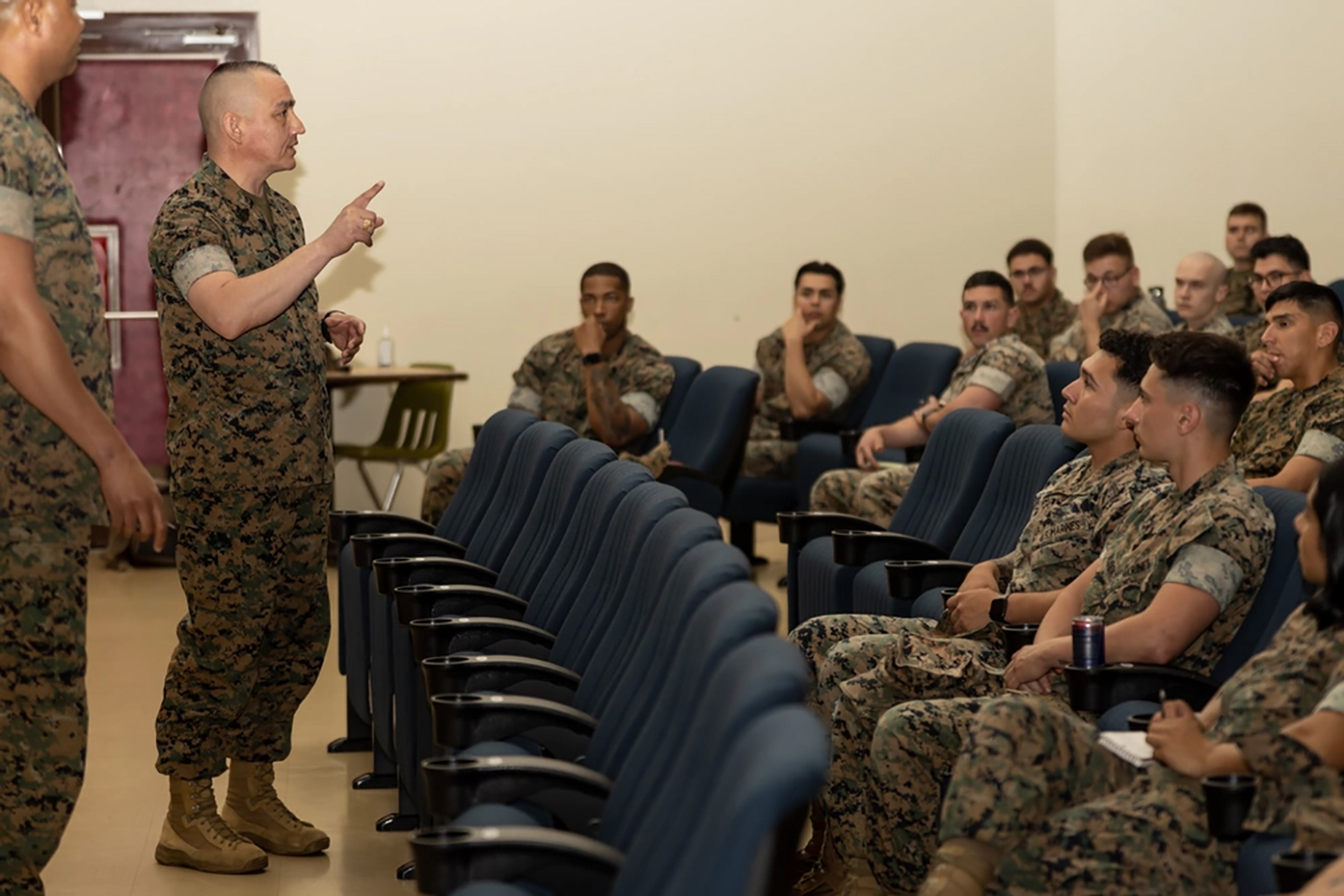 US military targets ‘vulnerable’ groups with recruitment ads