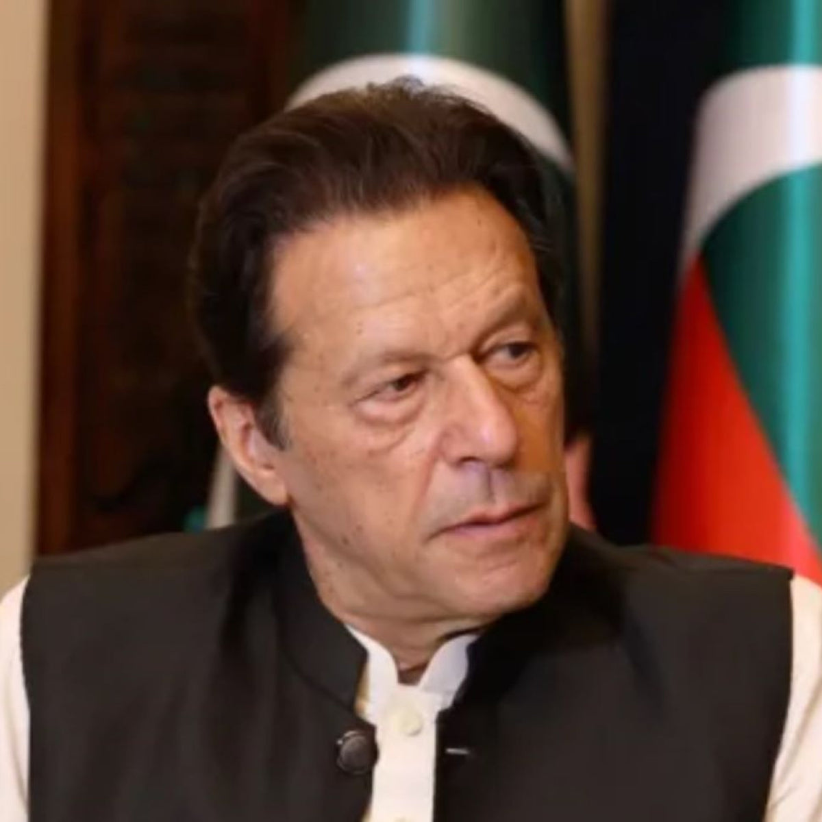 Imran Khan, FMR PM of Pakistan calls to end corruption, invite investm