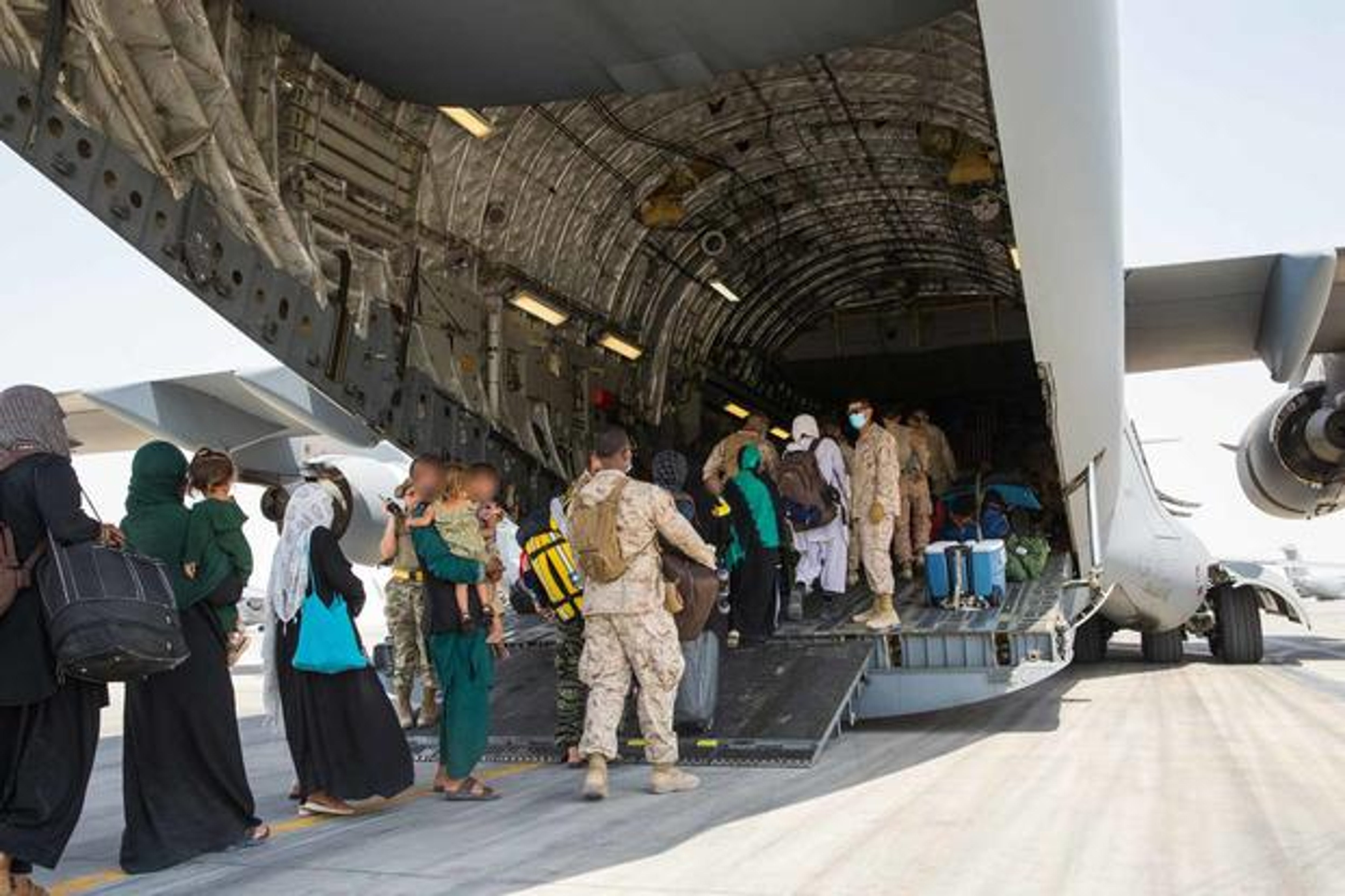 C-17 crew cleared of wrongdoing 10 months after civilians fall to their death from their plane