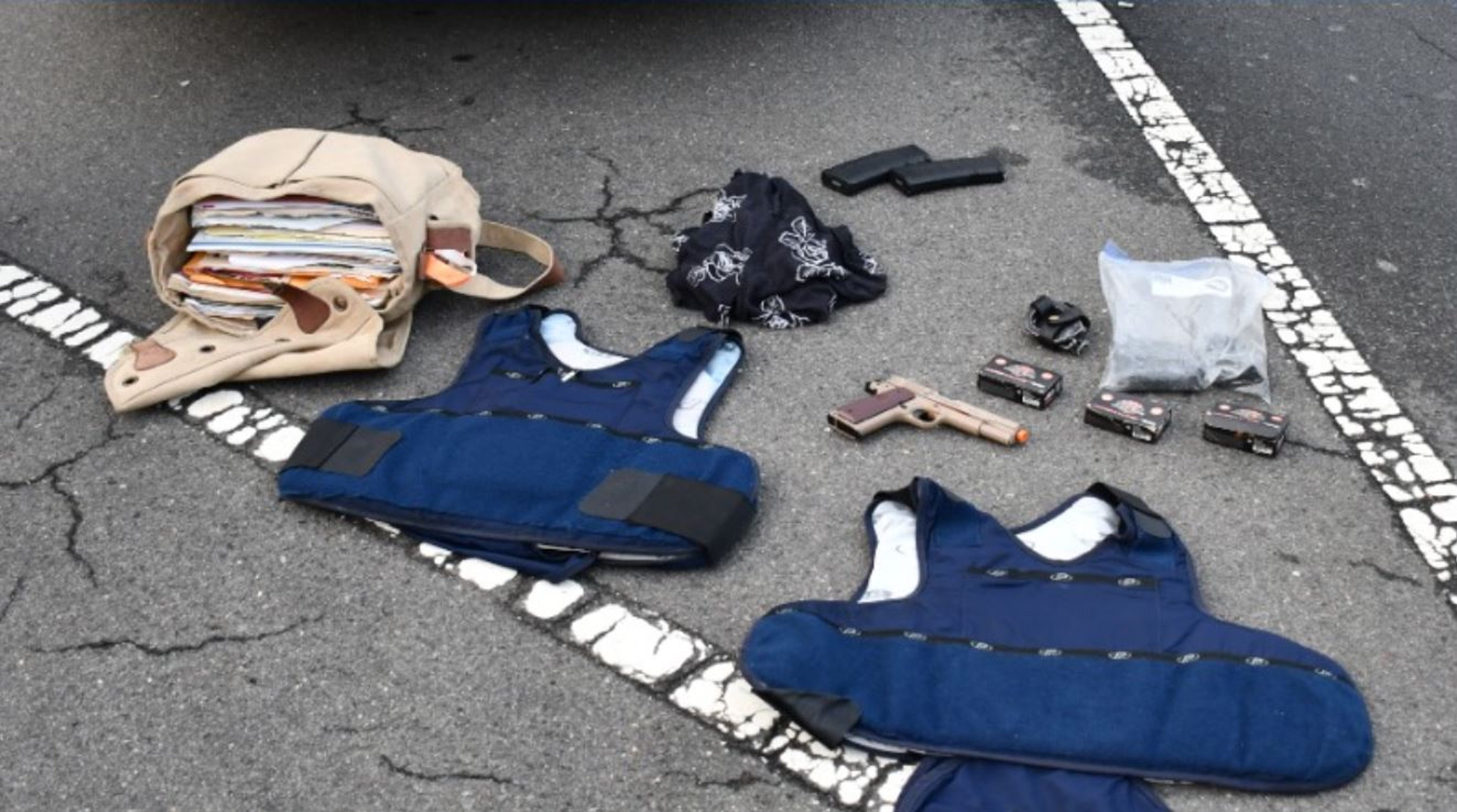 Retired NYPD cop arrested outside DC capitol with BB gun and more