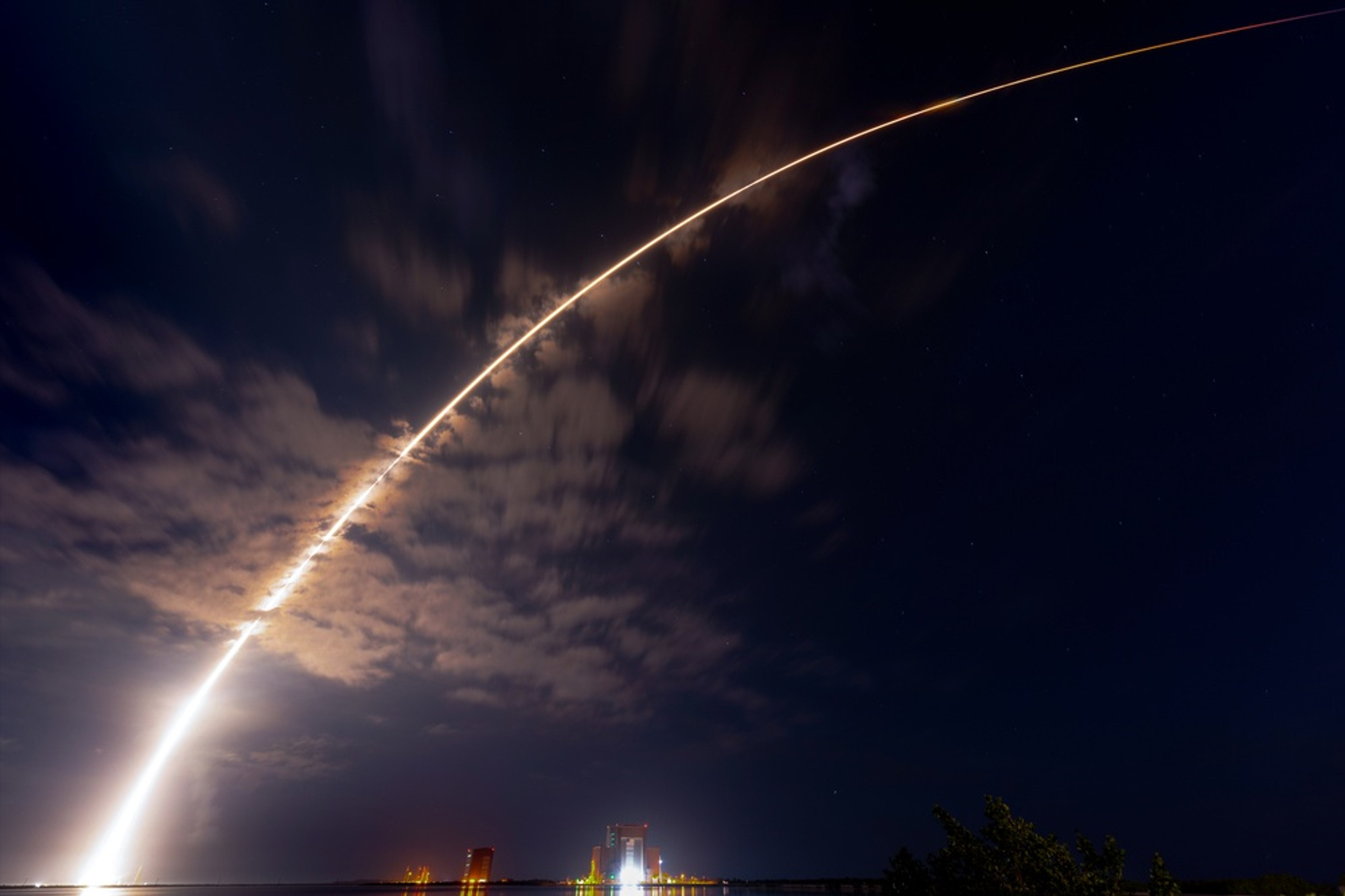 Sonic Booms from Vandenberg Rocket Launches Startle Southern California Residents