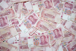 Yuan Hits 17-Year Low Amid Trade War