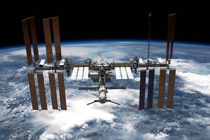 Former US Astronaut Calls for Scaling Back Cooperation with Russia on ISS, Citing Ukraine Invasion