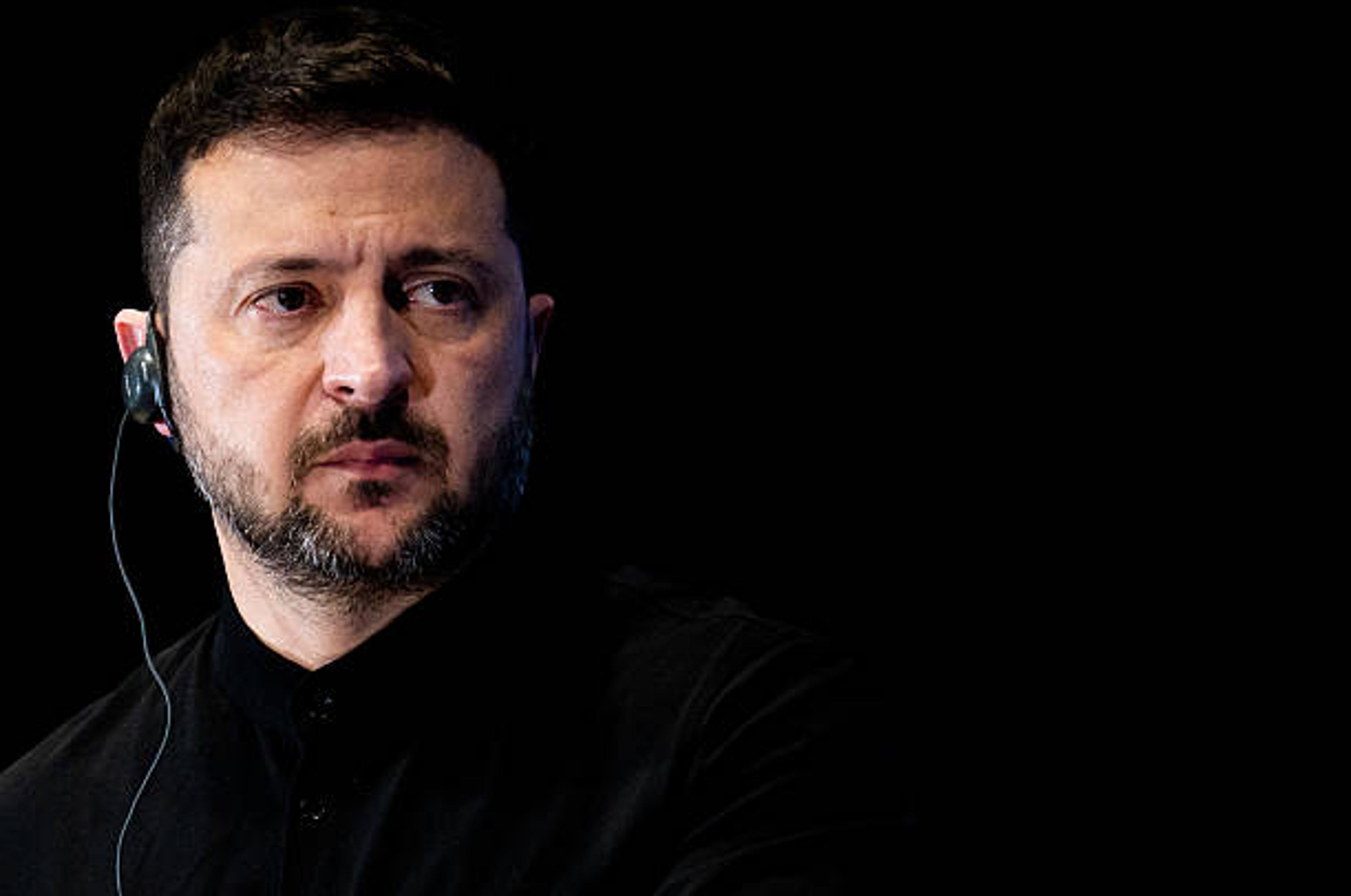 Paris to Host Headquarters for Post-Ceasefire Ukraine Force as U.S. Joins Talks