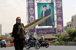 Iran Faces Renewed UN Sanctions as Parliament Weighs Nuclear Treaty Exit and Economy Struggles