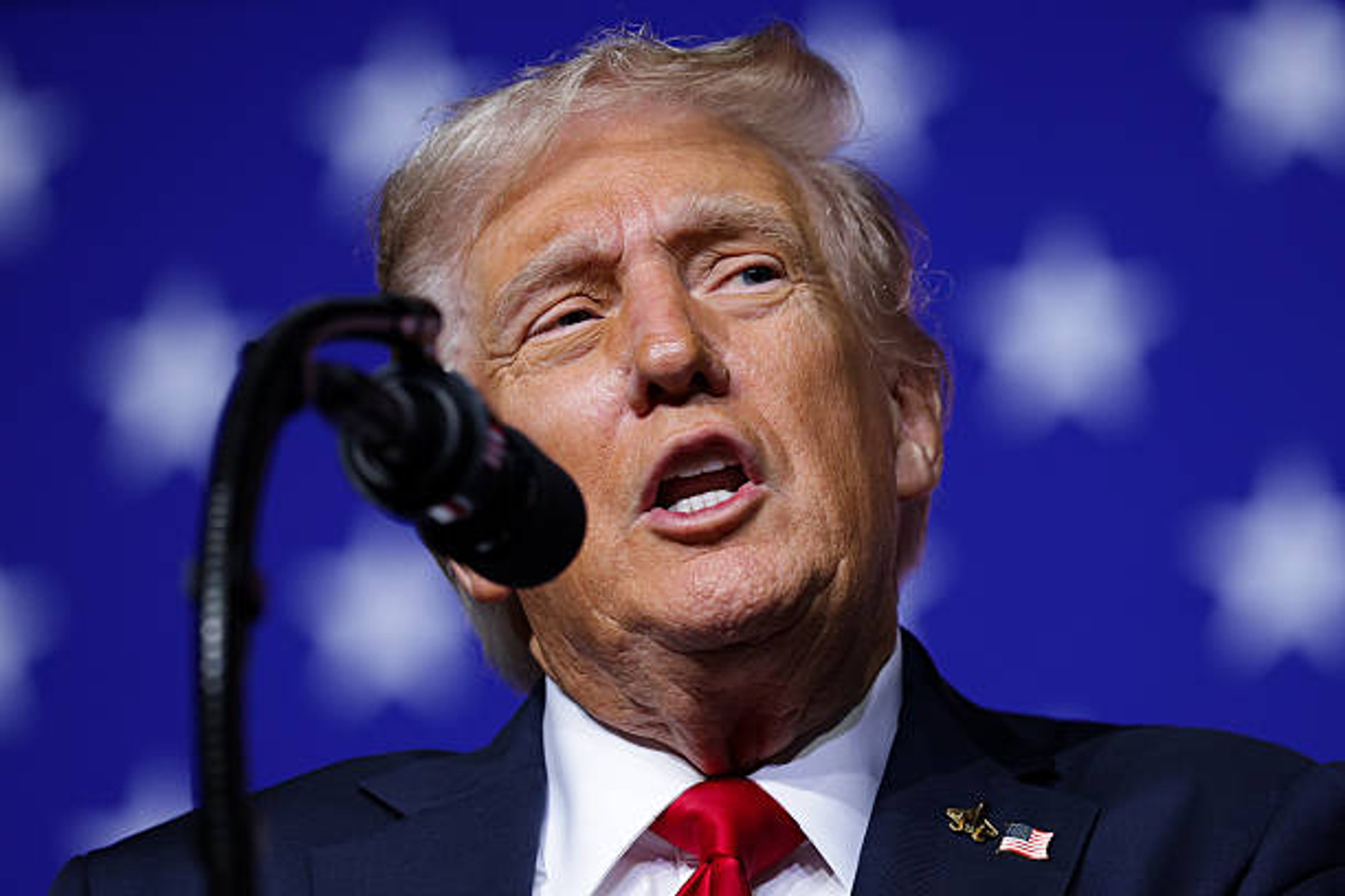 Military Families Struggle as Shutdown Threatens Paychecks and Stability