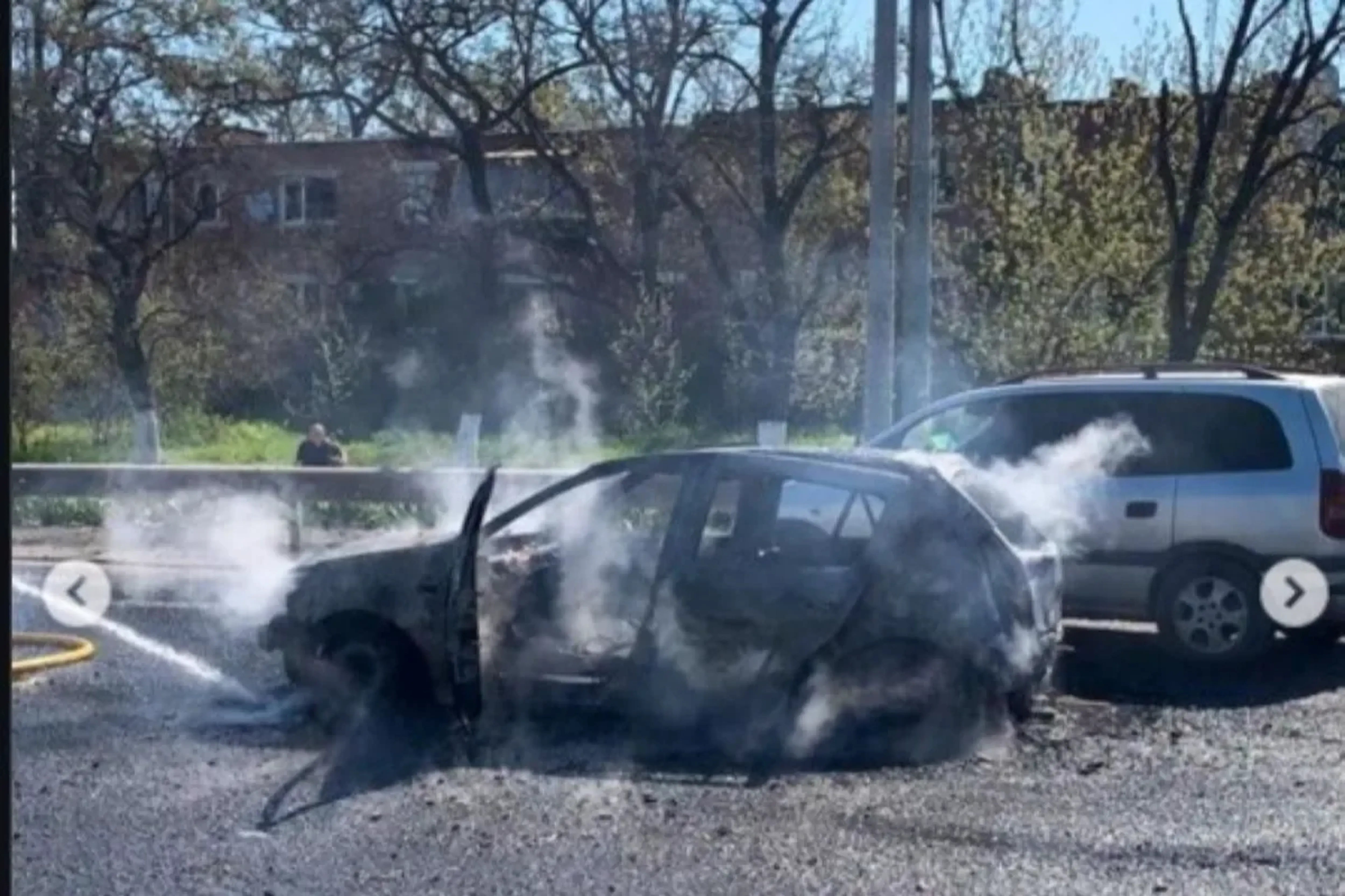 Russia-Ukraine Strikes Kill 10 Amid Escalating Attacks