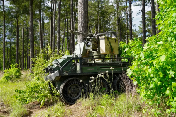 U.S. Army Wants Robots to Rescue Disabled Vehicles Instead of Soldiers