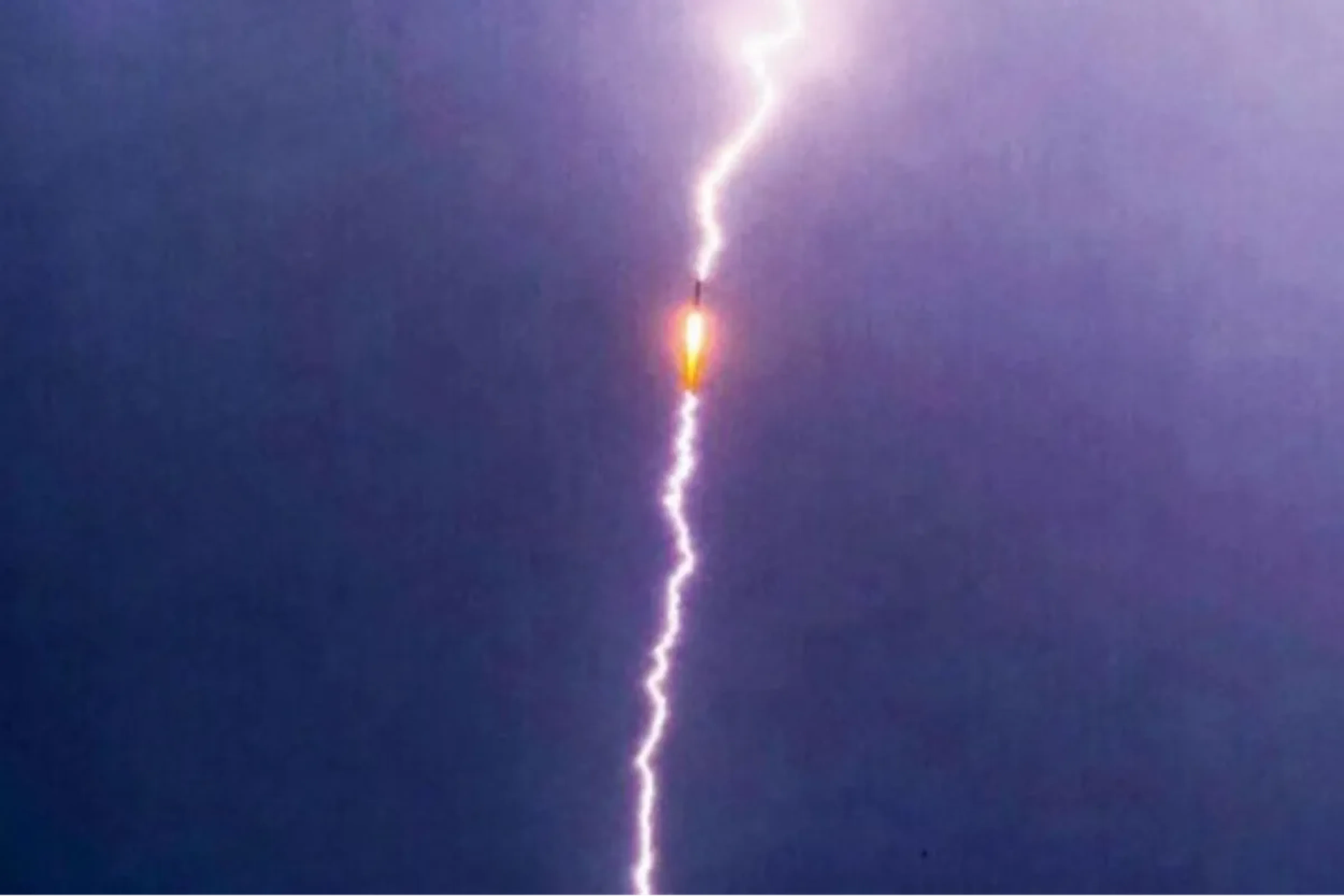 Lightning Strikes Chinese Rocket Seconds After Launch